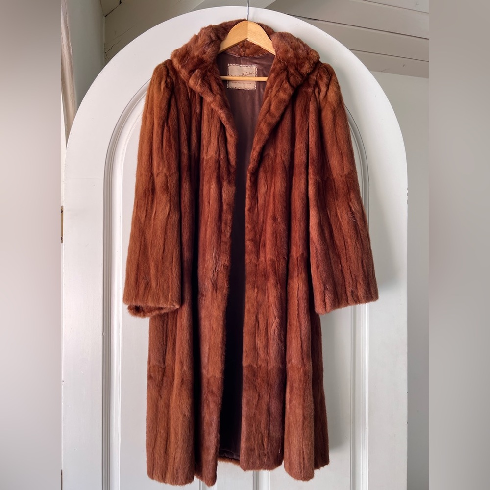 Brown super soft vintage real fur coat with silk lining